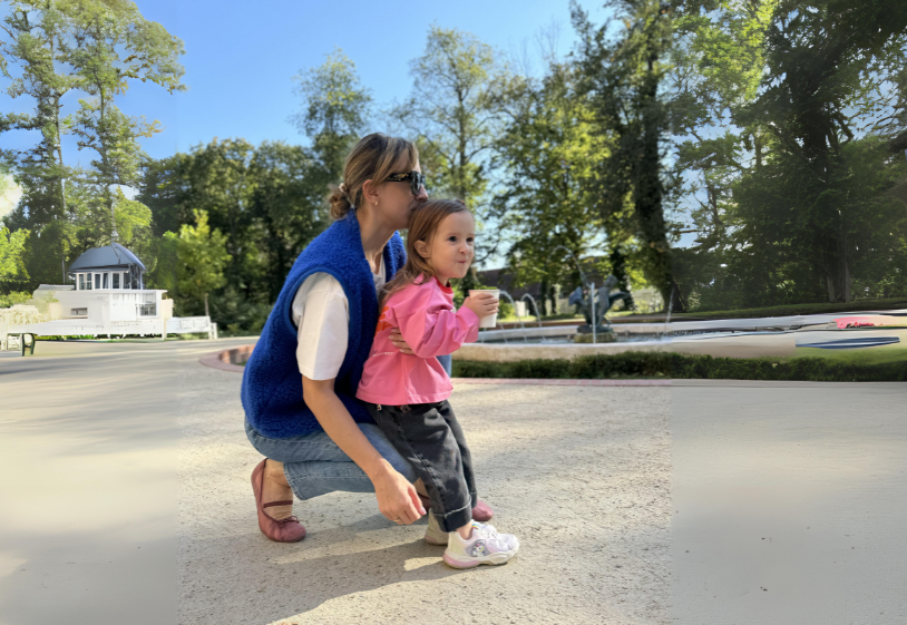 Chodź na spacer z Darią, założycielką Happymess i jej córeczką Flawią – poznaj naszą najnowszą kolekcję TEDDY z wełny merino