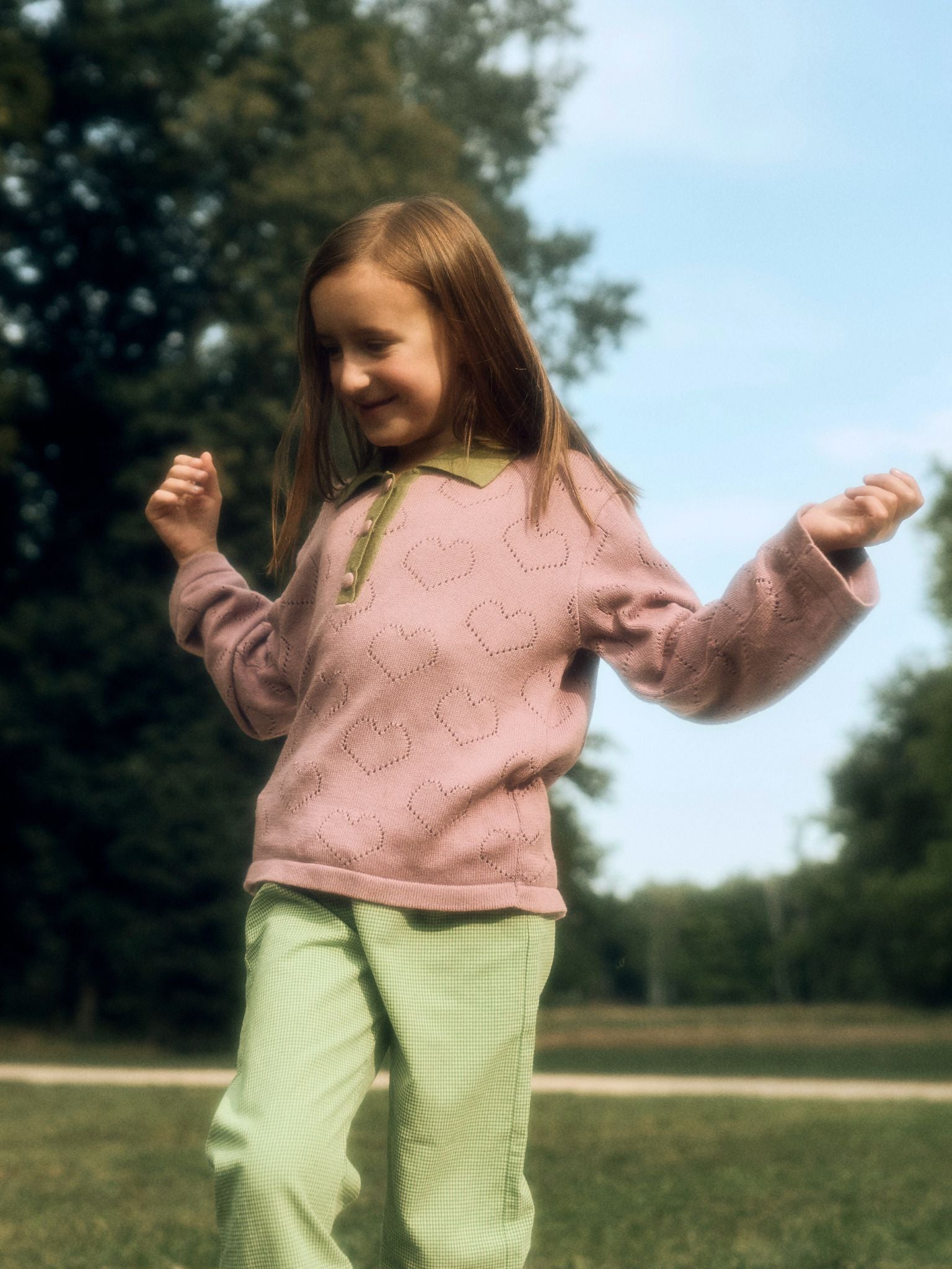 Baumwollpullover für Kinder – rosafarbene Herzen