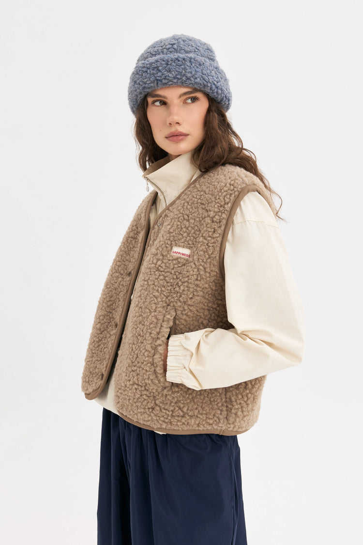 merino vest - hazelnut