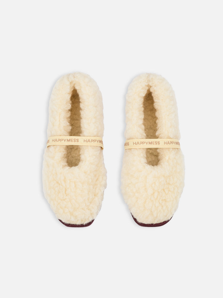 wełniane kapcie damskie merino z gumką masełkowe butter yellow woolen slippers wool 