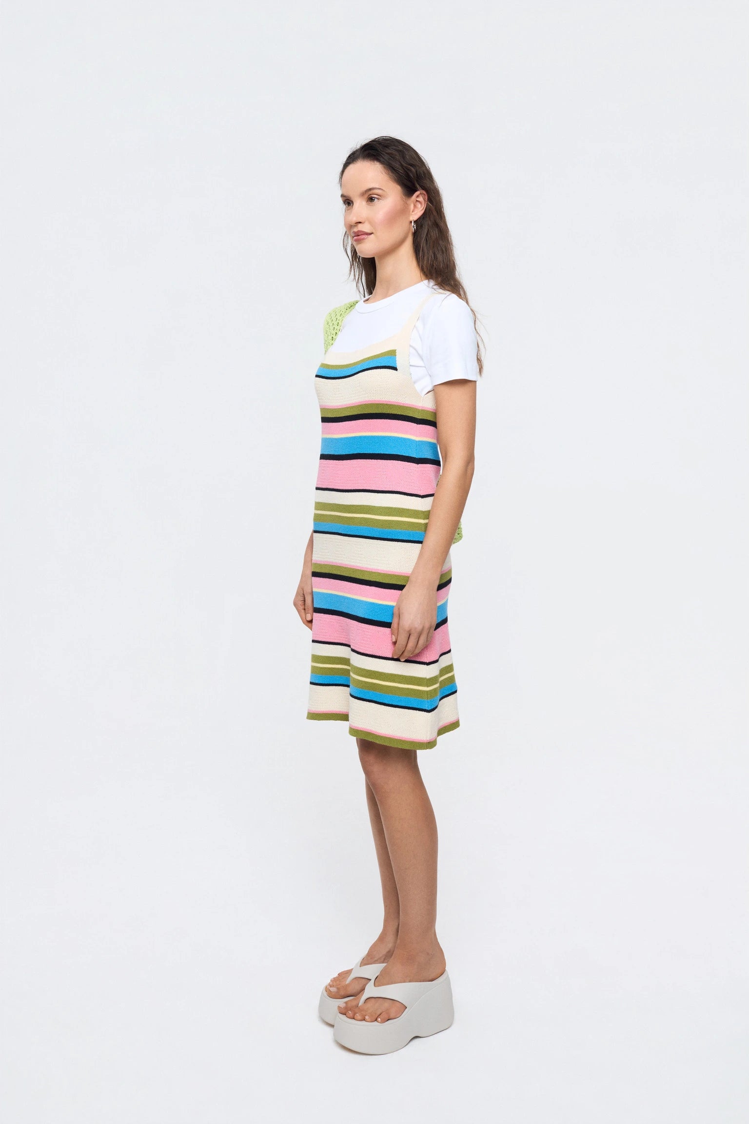 [pl][Modelka ma 174 cm wzrostu i nosi rozmiar S] [en][The model is 174 cm and wears size S] [de][Das Model ist 174 cm groß und trägt Größe S] letnia sukienka mini w paski z bawełny organicznej organic cotton mini dress paradise beach kleid bio-baumwolle minikleid