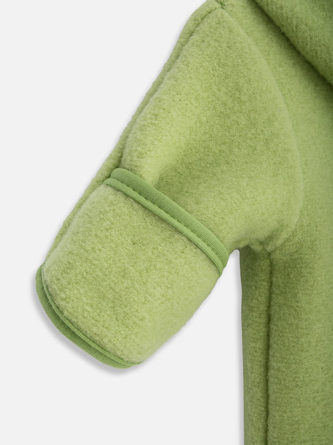 dziecięcy kombinezon wełniany z kapturem zielony wełna merino children's wool overall with hood green merino wool jumpsuit Kinder-Wolloverall mit Kapuze grün Merinowolle polar fleece