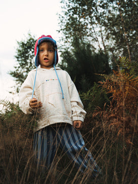 [Miłosz ma 107 cm wzrostu i nosi bluzę w rozmiarze 7-8 lat] bawełniana bluza dziecięca z kapturem confetti outfit czapka spodnie 