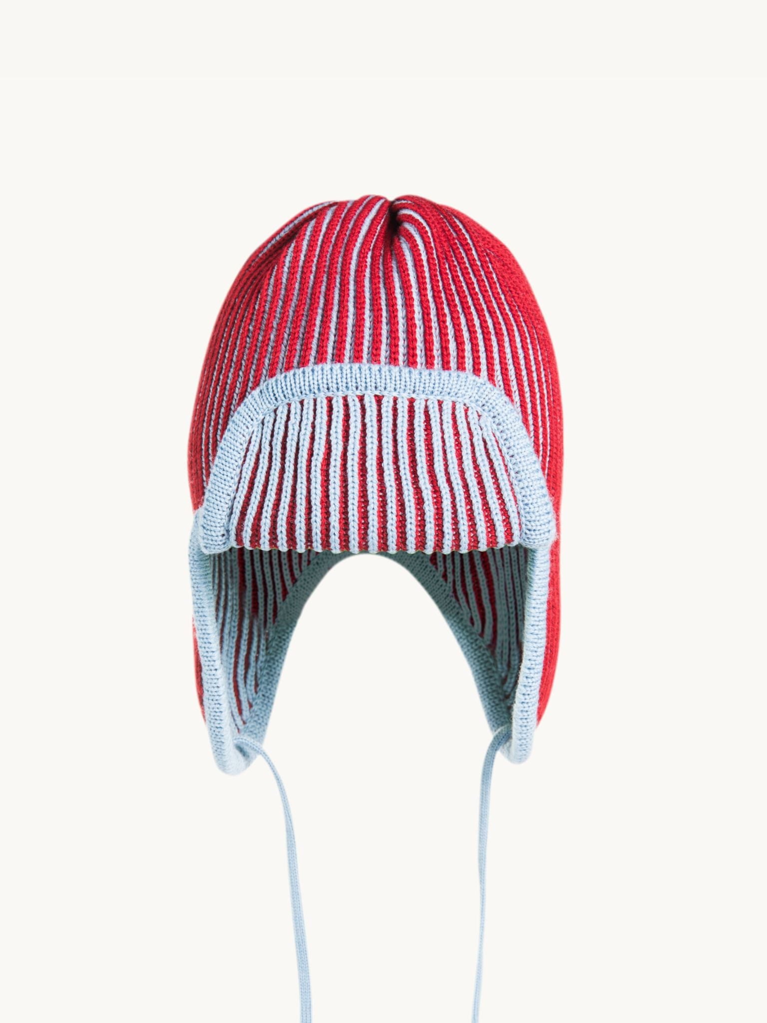 dziecięca czapka pilotka wełniana merino czerwono niebieska merino wool hat polar bear przód detal