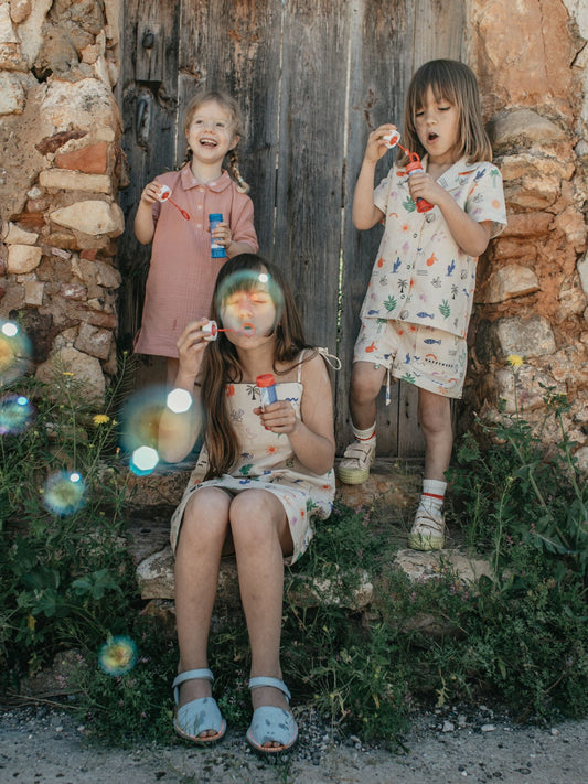 dziecięce sandały minorki skórzane nubuck minorcan sandals leather dzieci dziewczynki stylizacje