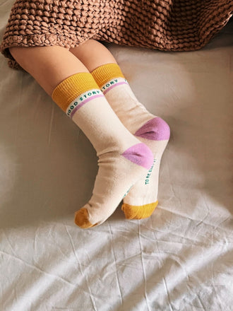 dziecięce skarpetki bawełniane  lavender lawendowe detale organic cotton socks detale kremowe 