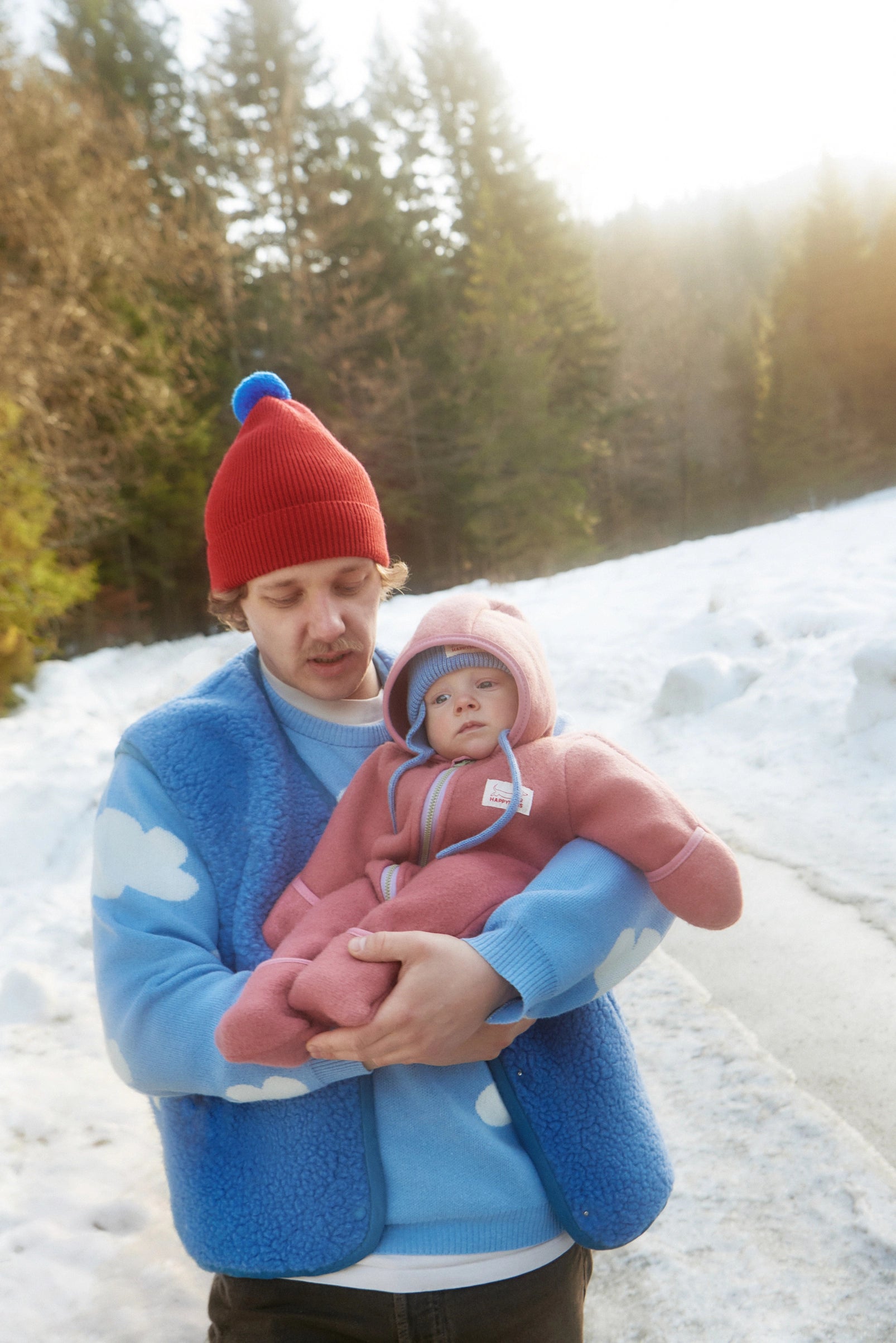 dziecięcy kombinezon wełniany cinnamon wełna merino wool jumpsuit overall dziecko tata czapka sweter cloudy