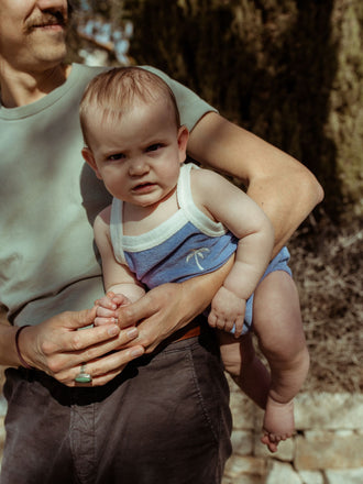 dziecięcy romper frotowy niebieski bawełna organiczna berry breeze organic cotton dziecko niemowlę wakacje lato