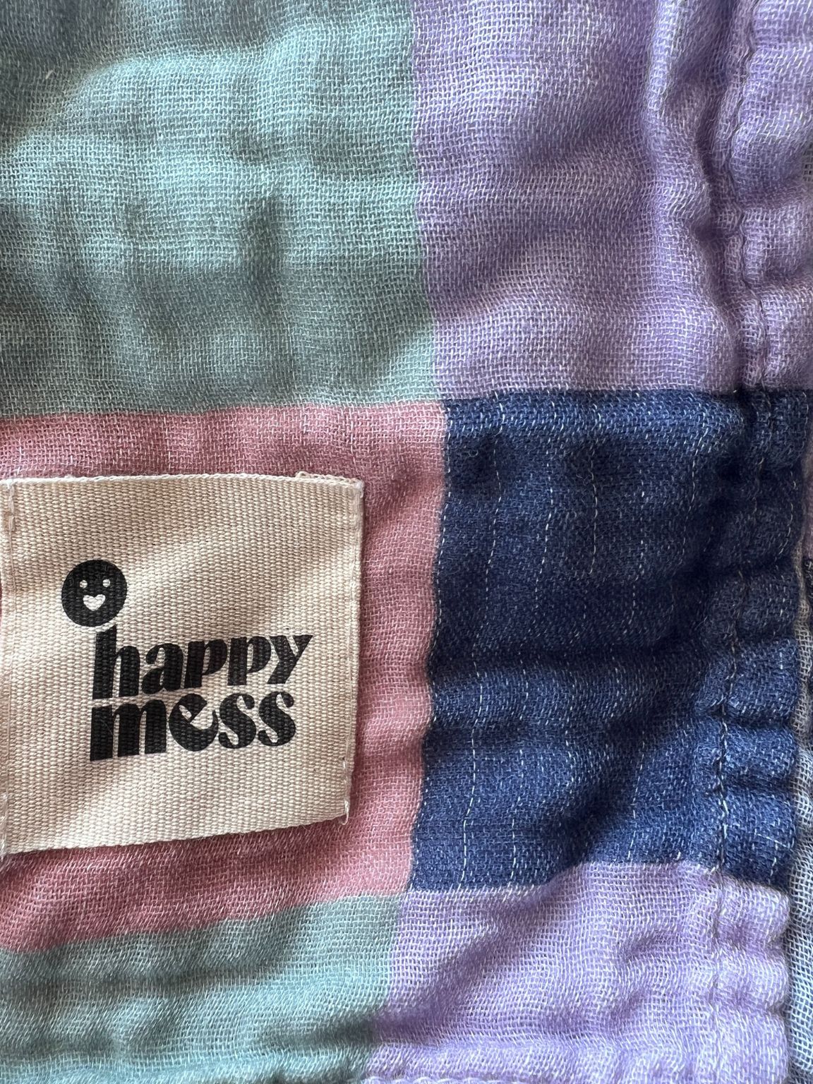 otulacz muślinowy - happy plaid