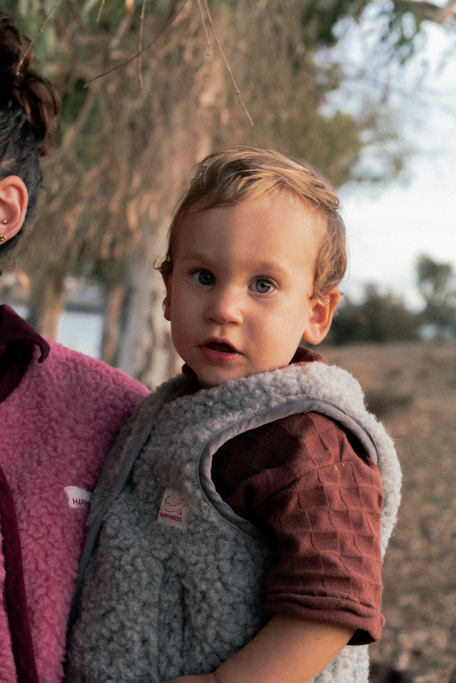 kamizelka wełniana merino dziecięca  stone grey dziecko chłopiec kid child vest 