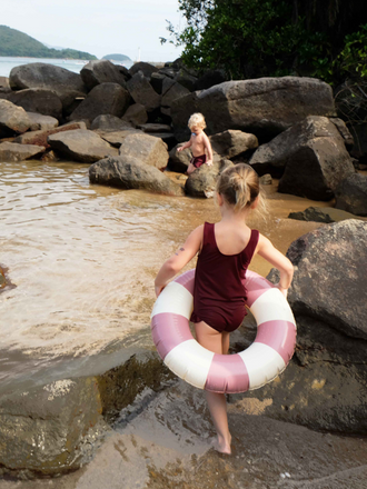 kółko do pływania wodne basen swim ring dark rose różowe dziecko woda plaża