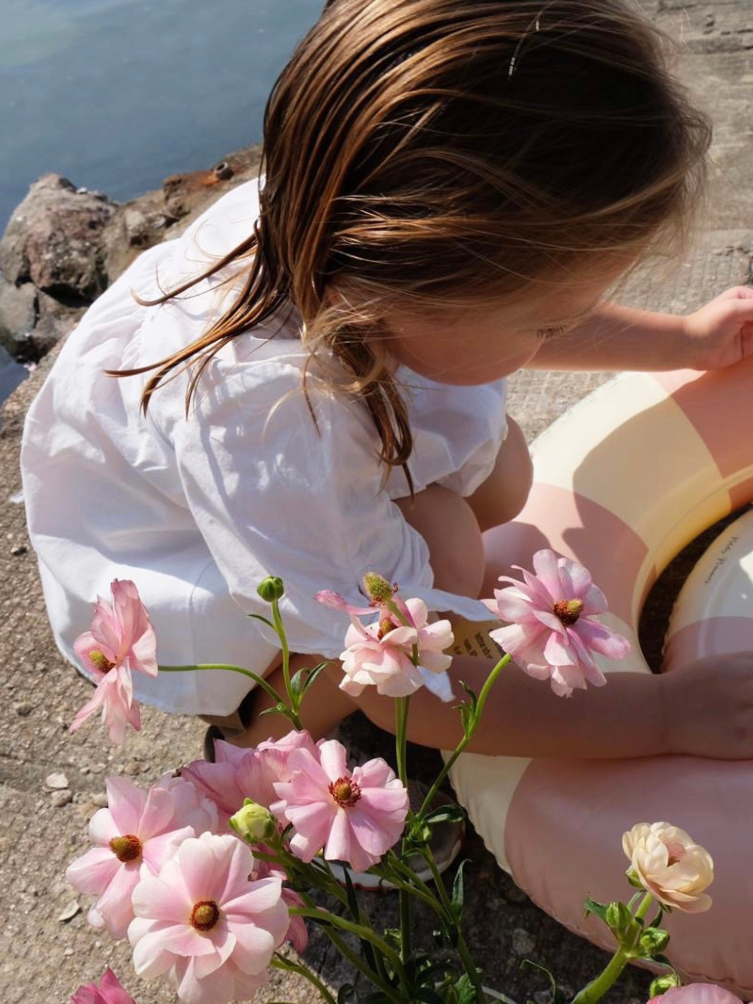 kółko do pływania wodne basen swim ring french rose róż dziecko dziewczynka kwiaty