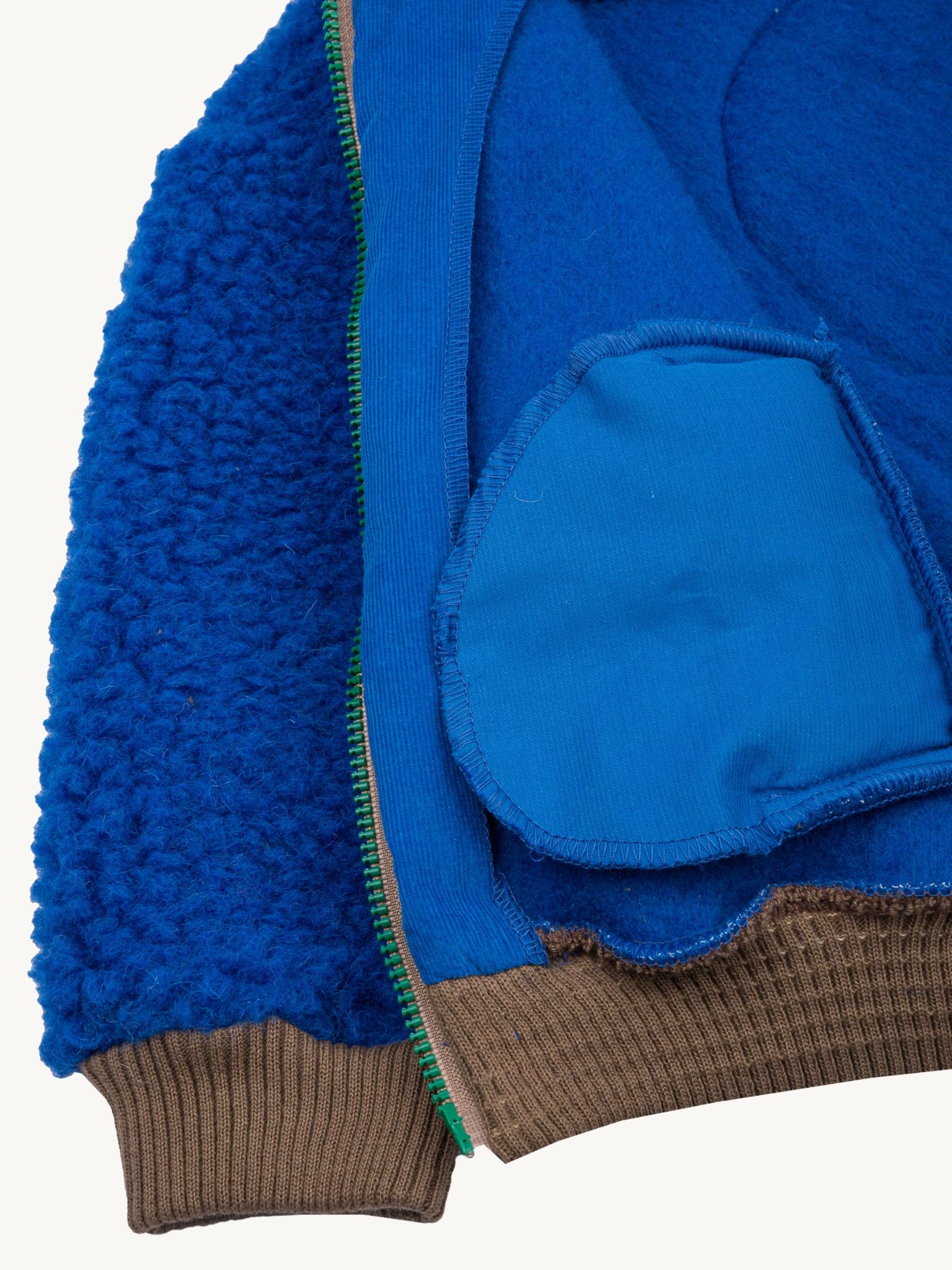 kurtka dziecięca bomberka cobalt kobaltowa niebieska wełniana merino detal kieszeń