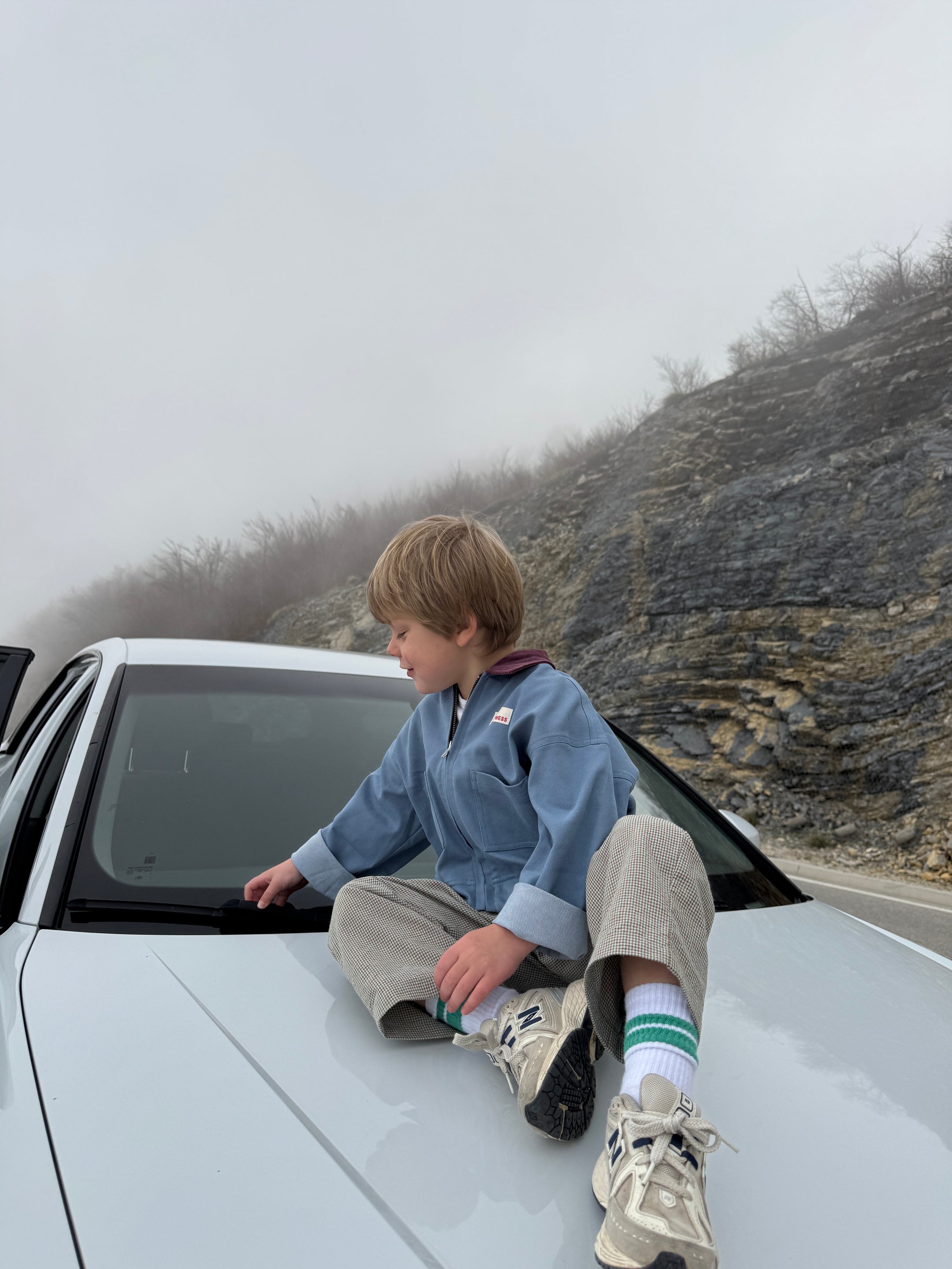 kurtka jeansowa katana dziecięca stone blue sztruksowy kołnierz spodnie stylizacja chłopiec