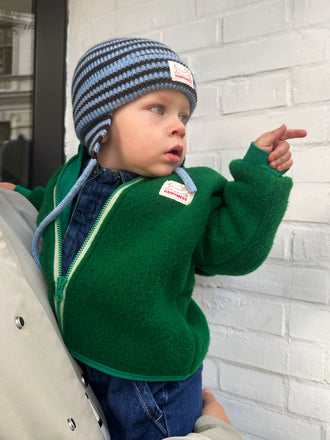 kurtka wełniana dziecięca green forest czapka w paski stylizacja beanie całoroczna 