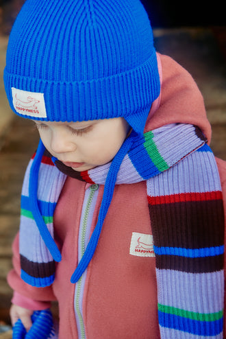 kurtka wełniana dziecięca całoroczna czapka beanie szalik cinnamon stylizacja outfit