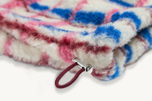 kurtka kangurka wełniana merino dziecięca pink cobalt różowo niebieska detal gumka krata