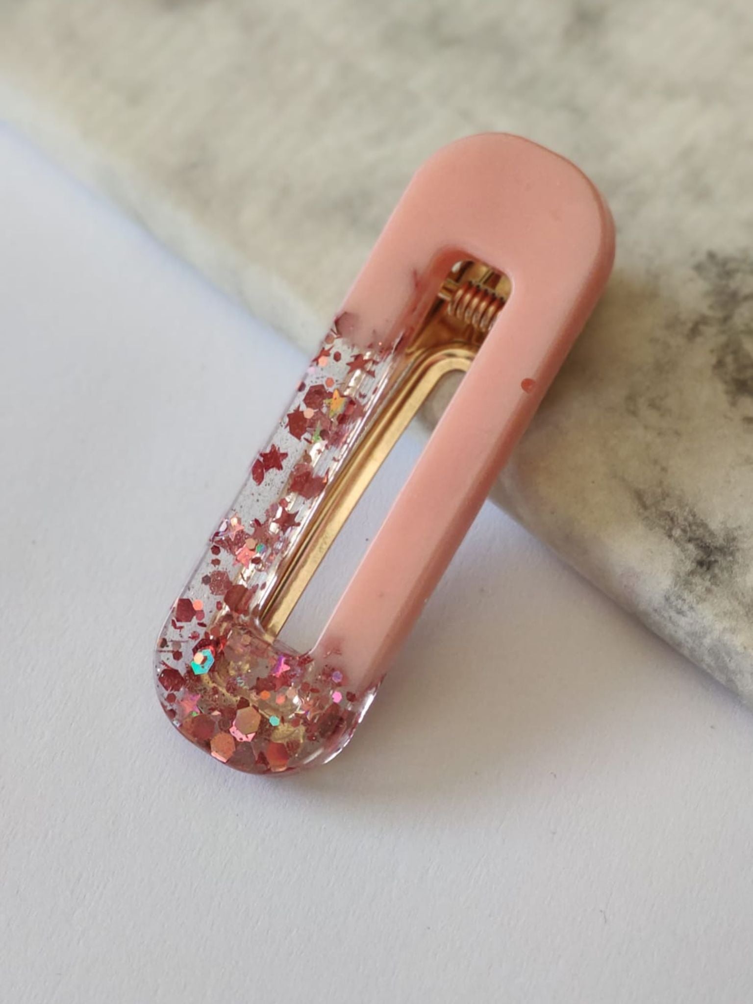 spinka do włosów square blush glitter hair clip