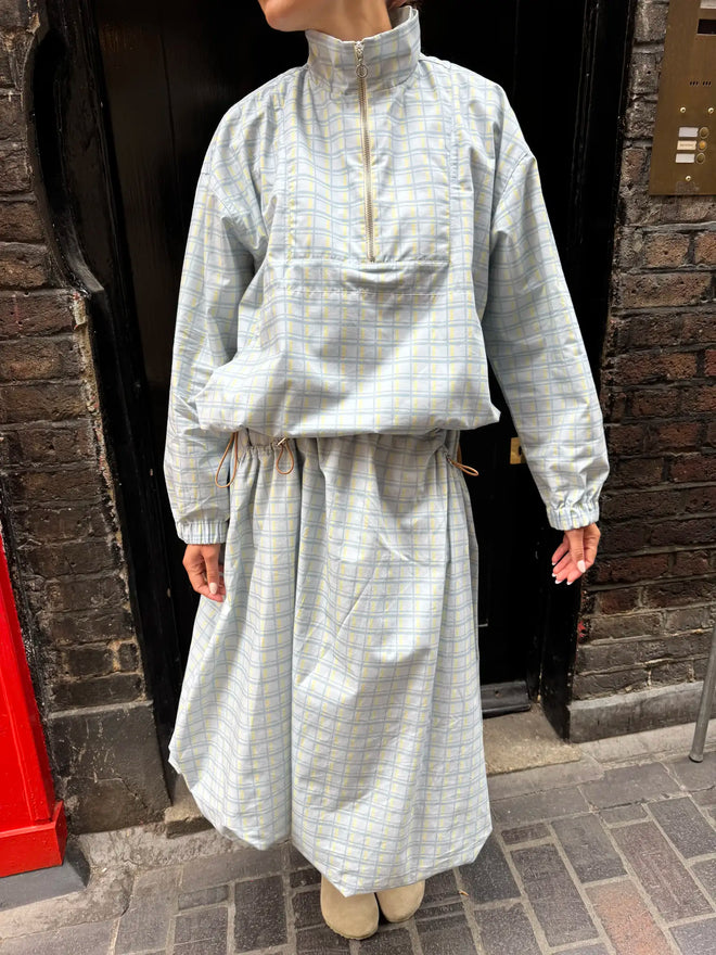 spódnica bombka midi bawełna błękitna london fog coton balloon skirt rock baumwollrock kurtka kangurka oversize jacket jacke