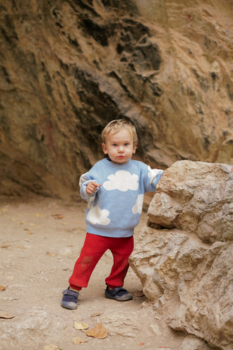 sweter dziecięcy cloudy chmury błękitny dziecko child sweater stylizacja