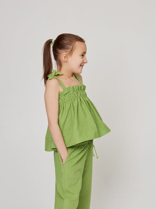 dziecięcy top matcha green w kratę karata vichy dziewczynka modelka zestaw set spodnie