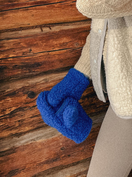 wełniane rękawiczki merino z klapką adult kobaltowe cobalt granatowe wool mittens outfit kamizelka